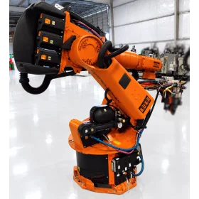 ربات صنعتی کوکا KR200 با کنترلر KRC1 | KUKA KR 200